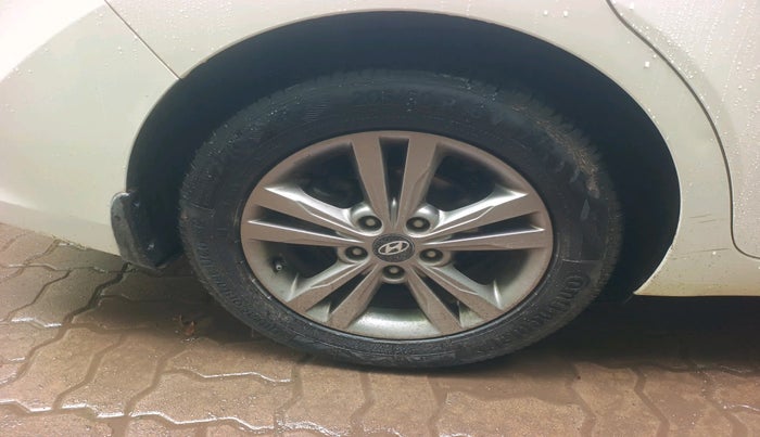 2019 Hyundai New Elantra 2.0 SX MT PETROL, Petrol, Manual, 68,311 km, tyre