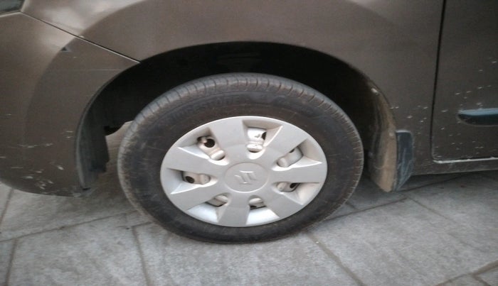 2014 Maruti Wagon R 1.0 LXI, Petrol, Manual, 46,059 km, tyre