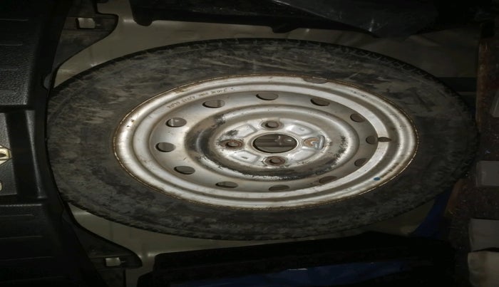 2014 Maruti Wagon R 1.0 LXI, Petrol, Manual, 46,059 km, tyre