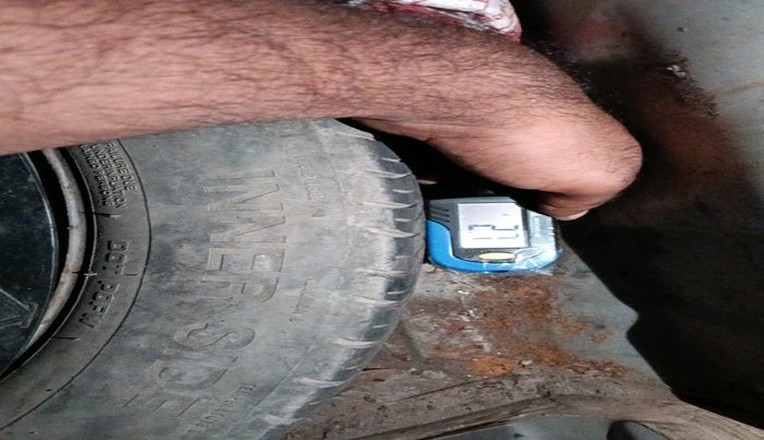 2011 Hyundai i10 ERA 1.1, Petrol, Manual, 93,043 km, tyre