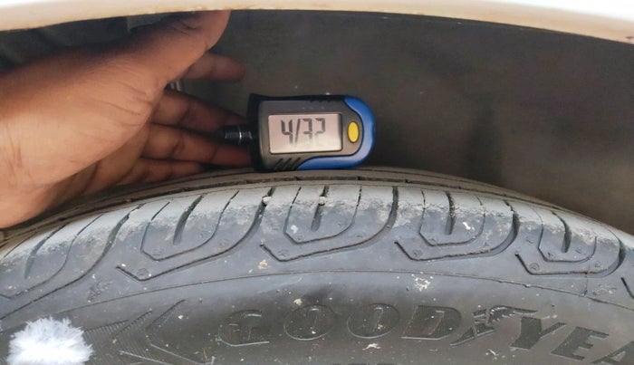 2013 Honda Amaze 1.2L I-VTEC S AT, Petrol, Automatic, 88,807 km, tyre