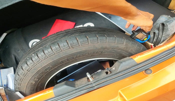 2017 Tata Tiago XZA PETROL, Petrol, Automatic, 66,546 km, tyre