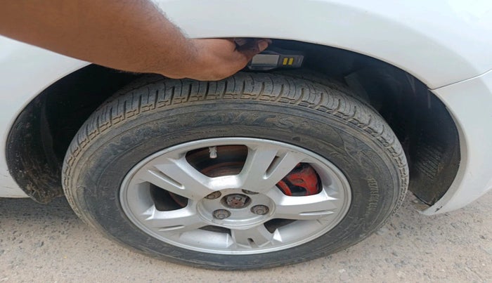 2010 Hyundai i20 ASTA 1.4 CRDI, Diesel, Manual, 83,209 km, tyre