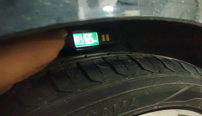 2017 Hyundai Verna 1.6 VTVT SX, Petrol, Manual, 82,057 km, tyre