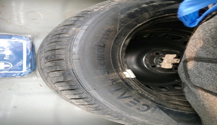 2019 Hyundai Verna 1.6 VTVT SX + AT, Petrol, Automatic, 35,511 km, tyre