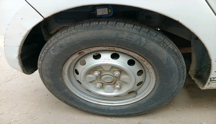 2015 Hyundai Eon D-LITE+, Petrol, Manual, 53,387 km, tyre