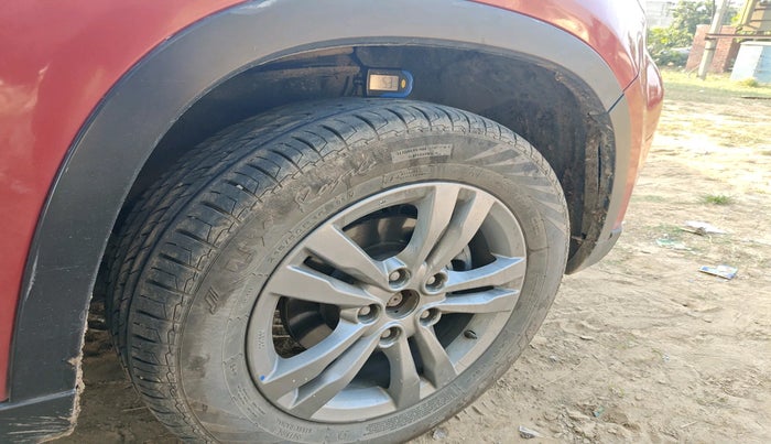 2016 Maruti Vitara Brezza ZDI PLUS DUAL TONE, Diesel, Manual, 77,638 km, tyre