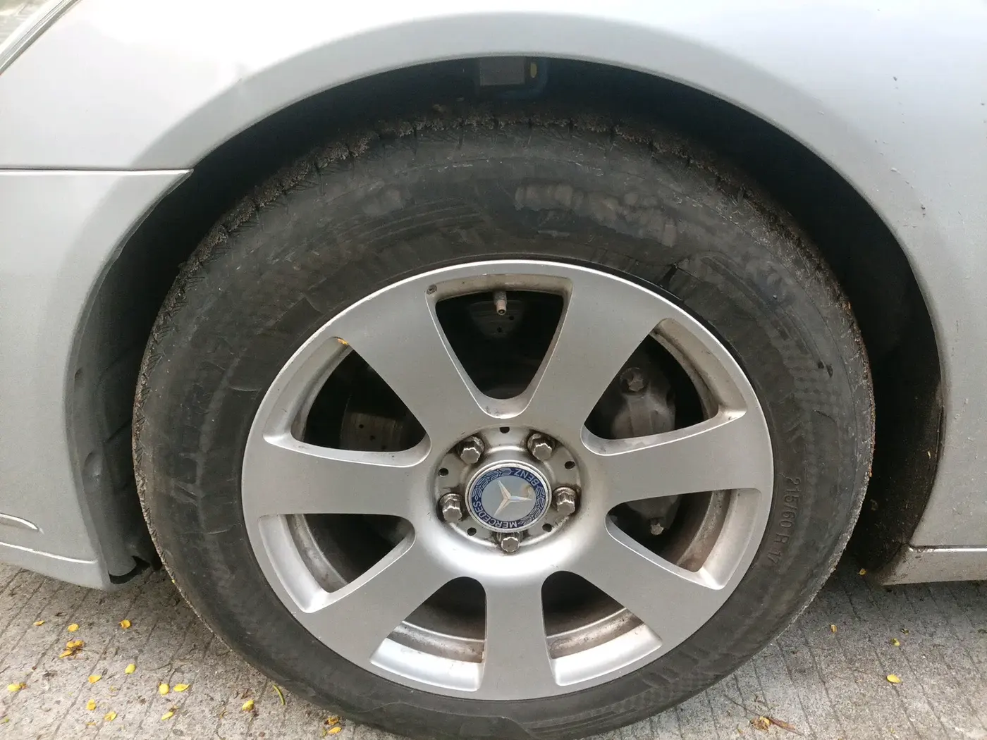 2011 Mercedes Benz S Class 350 L, Petrol, Automatic, 71,190 km, tyre