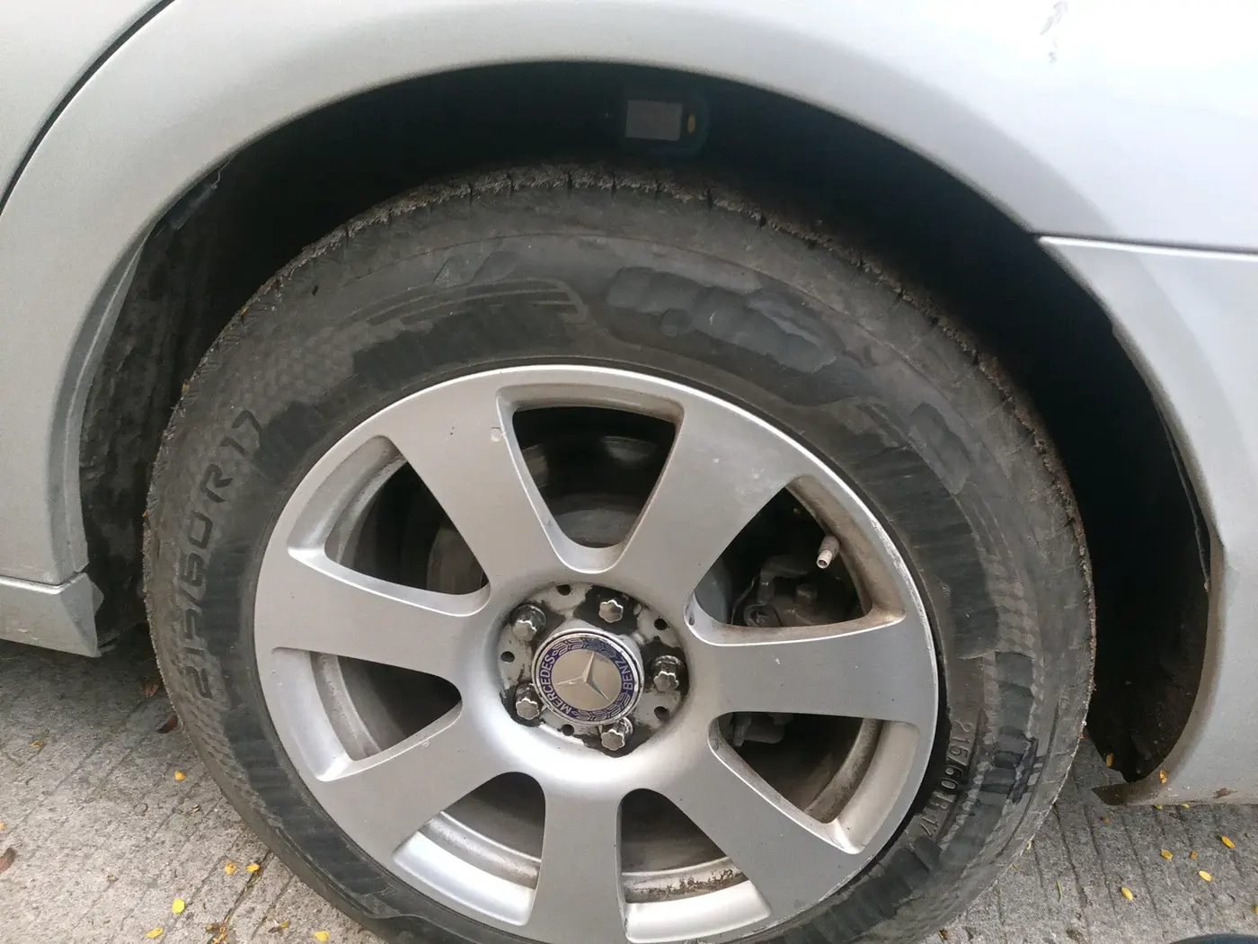 2011 Mercedes Benz S Class 350 L, Petrol, Automatic, 71,190 km, tyre