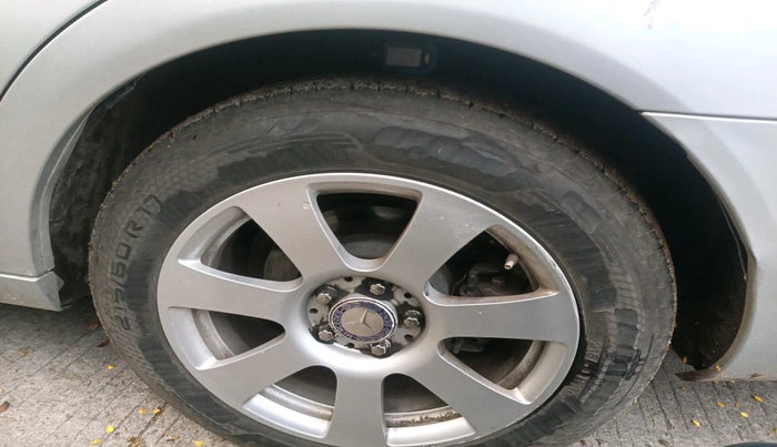 2011 Mercedes Benz S Class 350 L, Petrol, Automatic, 71,190 km, tyre