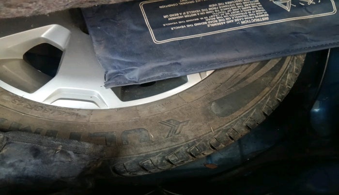 2018 Renault Kwid CLIMBER 1.0 AMT, Petrol, Automatic, 38,978 km, tyre