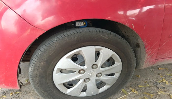 2011 Hyundai i10 SPORTZ 1.2 AT, Petrol, Automatic, 57,447 km, tyre