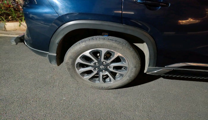 2023 Maruti Grand Vitara ZETA SMART HYBRID AT, Petrol, Automatic, 38,204 km, tyre