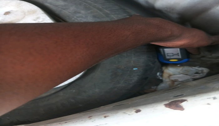 2013 Renault Pulse RXL DIESEL, Diesel, Manual, 1,13,489 km, tyre