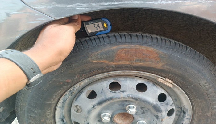 2010 Hyundai i10 SPORTZ 1.2, Petrol, Manual, 30,733 km, tyre