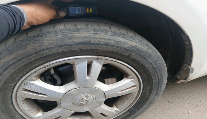 2011 Hyundai i20 ASTA 1.2, Petrol, Manual, 75,255 km, tyre