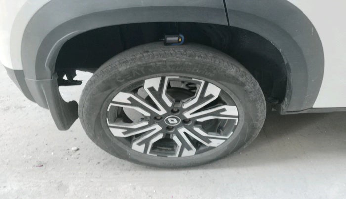 2022 Renault Kiger RXZ MT, Petrol, Manual, 51,539 km, tyre