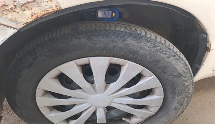 2010 Maruti Ritz VDI, Diesel, Manual, 1,29,317 km, tyre