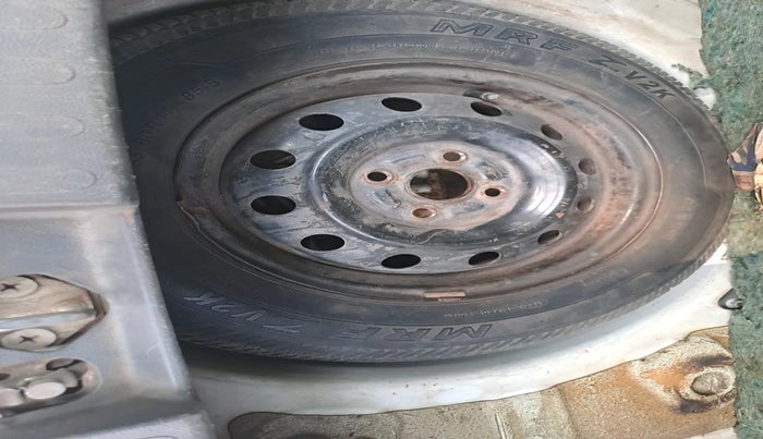 2010 Maruti Ritz VDI, Diesel, Manual, 1,29,317 km, tyre