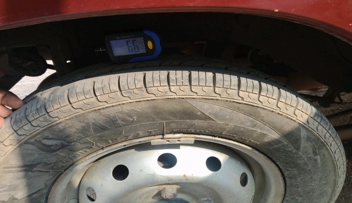 2010 Maruti Alto LXI, Petrol, Manual, 55,365 km, tyre