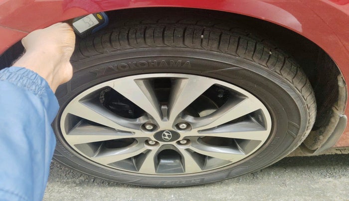 2016 Hyundai Verna 1.6 VTVT SX, Petrol, Manual, 1,03,606 km, tyre