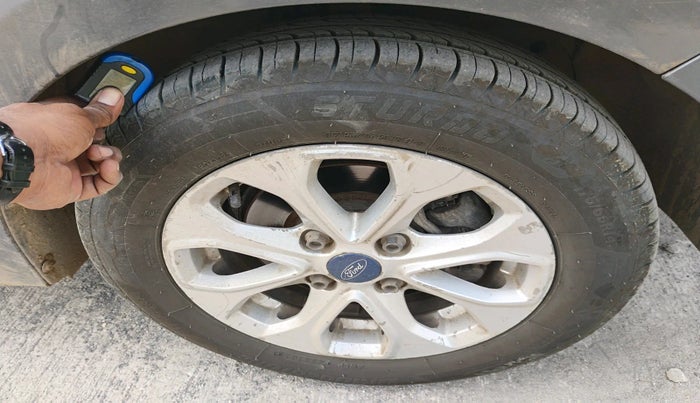 2017 Ford Figo Aspire TITANIUM1.5 DIESEL, Diesel, Manual, 1,12,542 km, tyre