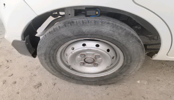 2019 Maruti Alto 800 LXI, Petrol, Manual, 73,157 km, tyre