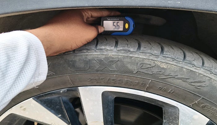 2023 MG HECTOR PLUS SHARP PRO 2.0 TURBO DIESEL 7 STR, Diesel, Manual, 81,367 km, tyre