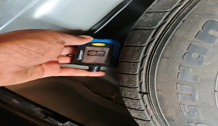 2022 KIA SONET HTK 1.2, Petrol, Manual, 42,175 km, tyre