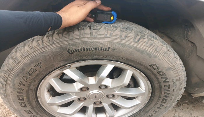 2016 Mahindra TUV300 T8, Diesel, Manual, 1,86,571 km, tyre