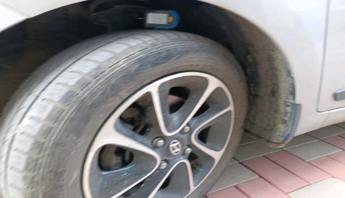 2018 Hyundai Grand i10 ASTA 1.2 KAPPA VTVT, Petrol, Manual, 35,261 km, tyre
