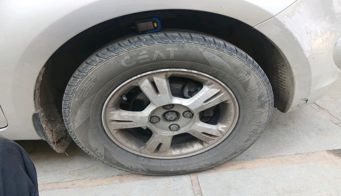 2011 Hyundai i20 SPORTZ 1.2, Petrol, Manual, 1,57,626 km, tyre