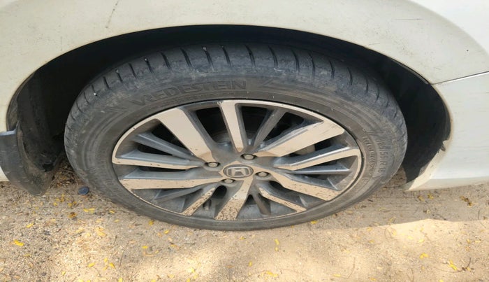 2020 Honda City 1.5L I-VTEC VX CVT, Petrol, Automatic, 1,16,989 km, tyre