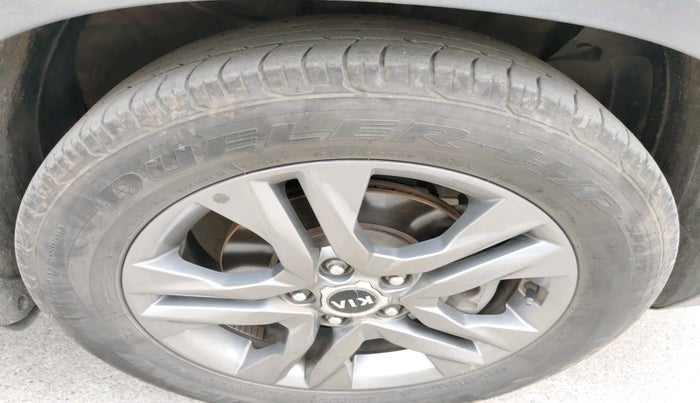 2021 KIA SELTOS HTX PLUS 1.5 DIESEL, Diesel, Manual, 1,29,026 km, tyre