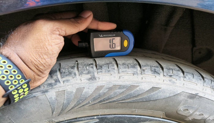 2020 Hyundai GRAND I10 NIOS SPORTZ 1.2 KAPPA VTVT, Petrol, Manual, 30,876 km, tyre