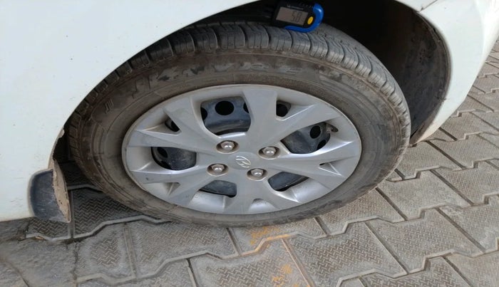 2016 Hyundai Grand i10 SPORTZ 1.2 KAPPA VTVT, Petrol, Manual, 47,514 km, tyre