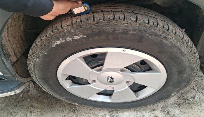 2018 Mahindra XUV500 W7 AT, Diesel, Automatic, 58,864 km, tyre