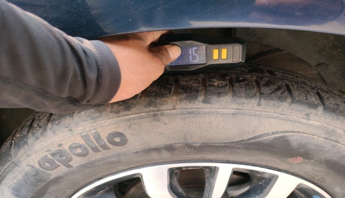 2020 Maruti Swift VXI, Petrol, Manual, 52,701 km, tyre