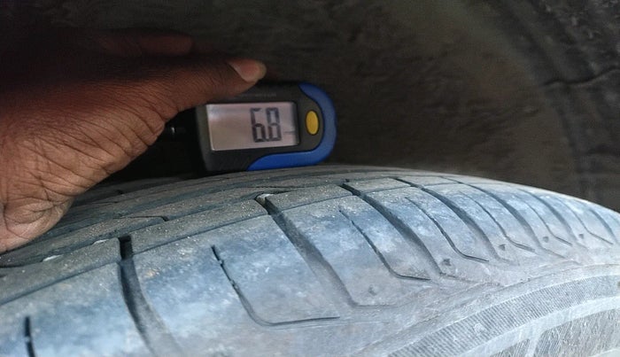 2016 Honda BR-V 1.5L I-VTEC V, Petrol, Manual, 63,327 km, tyre