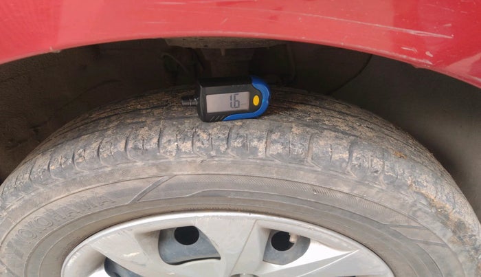 2017 Hyundai Elite i20 MAGNA EXECUTIVE 1.2, Petrol, Manual, 1,00,937 km, tyre