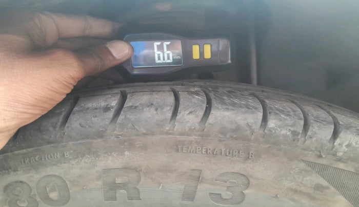 2017 Tata Tiago XE DIESEL, Diesel, Manual, 73,437 km, tyre