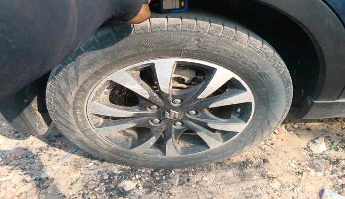2018 Maruti S Cross ALPHA 1.3, Diesel, Manual, 61,960 km, tyre