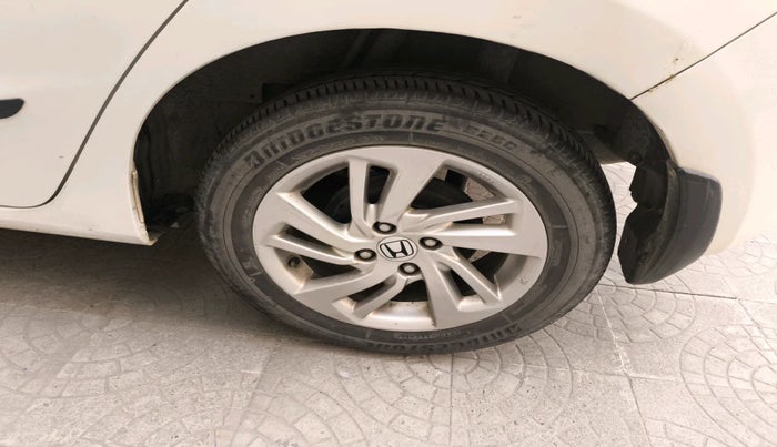 2017 Honda Jazz 1.2L I-VTEC V AT, Petrol, Automatic, 27,129 km, tyre