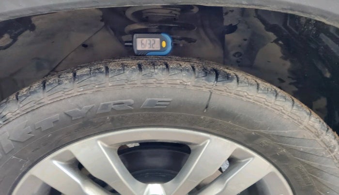 2017 Maruti Vitara Brezza ZDI PLUS, Diesel, Manual, 1,38,776 km, tyre