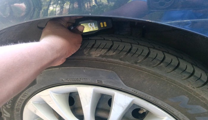 2018 Maruti Ciaz SIGMA 1.5 SHVS MT  PETROL, Petrol, Manual, 94,706 km, tyre