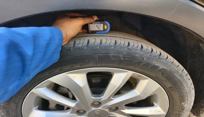 2019 Mahindra XUV300 W8 1.5 DIESEL, Diesel, Manual, 40,167 km, tyre