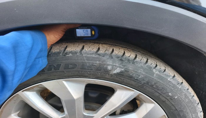 2019 Mahindra XUV300 W8 1.5 DIESEL, Diesel, Manual, 40,167 km, tyre