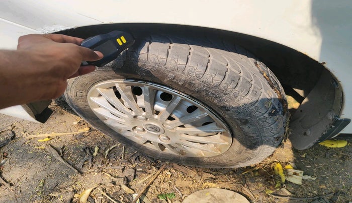 2018 Maruti Wagon R 1.0 LXI CNG, Petrol, Manual, 1,14,372 km, tyre