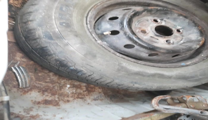 2016 Maruti Alto 800 LXI, Petrol, Manual, 91,586 km, tyre