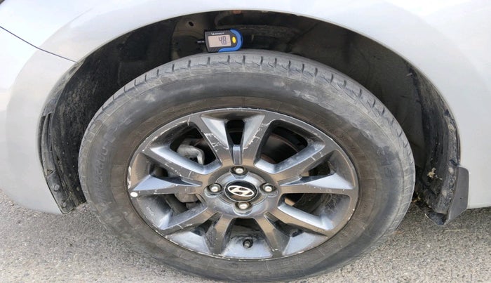 2020 Hyundai Elite i20 SPORTZ PLUS 1.2, Petrol, Manual, 28,905 km, tyre